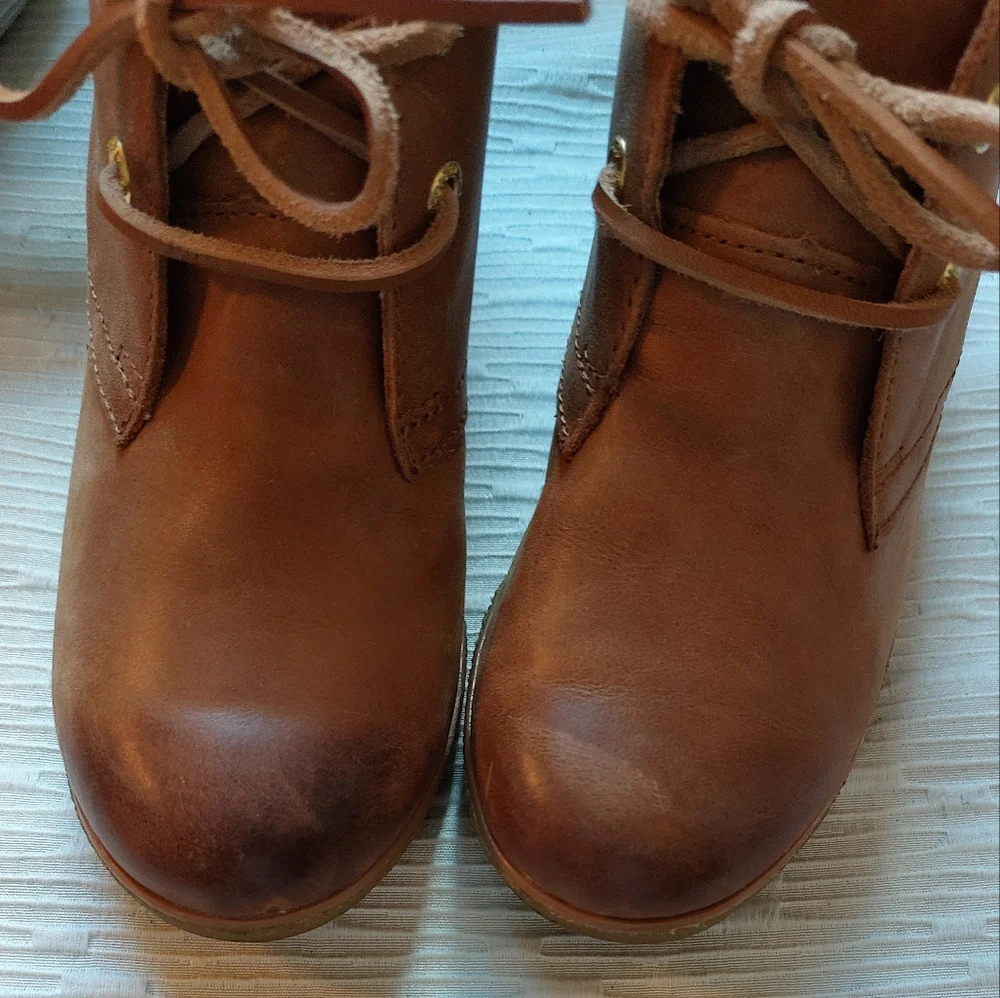 Sperry Brown Wedge Ankle Boots Size 6.5